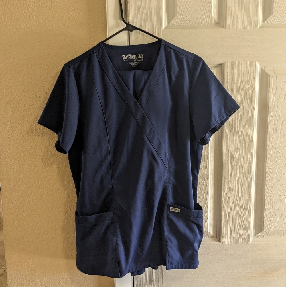 Grey's Anatomy (by Barco) Women's Fitted Scrubs, Navy, Size L (Top & Bottom)